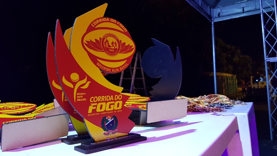 Corrida do Fogo celebra 50 anos do Corpo de Bombeiros de MS