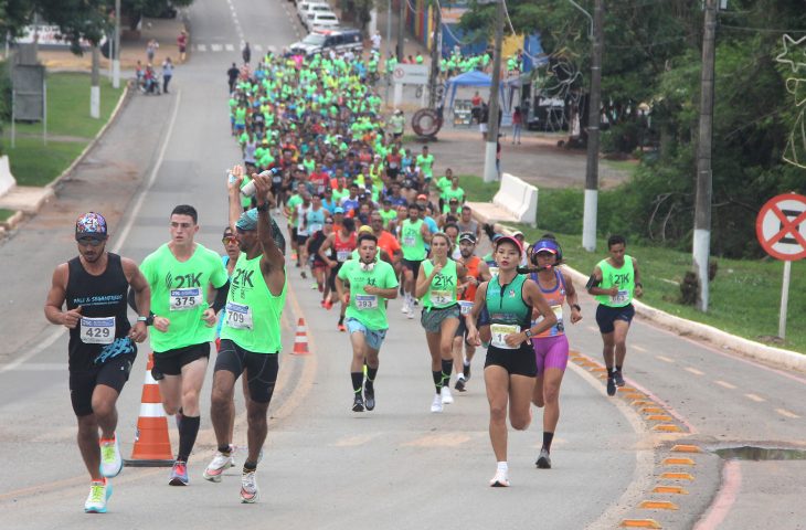 Atletas de Campo Grande e Iguatemi vencem prova da Bonito 21K
