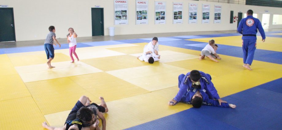 Inscrições abertas para professores de escolinhas esportivas