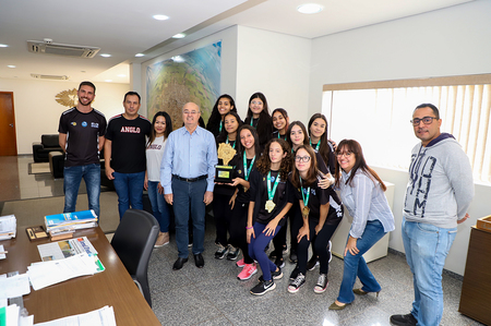 Nova Andradina é campeã de Voleibol dos Jogos Escolares de TL