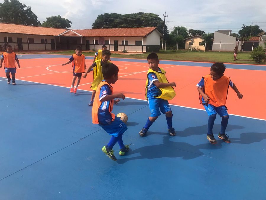 Sidrolândia abre vagas para escolinha de futsal e futebol