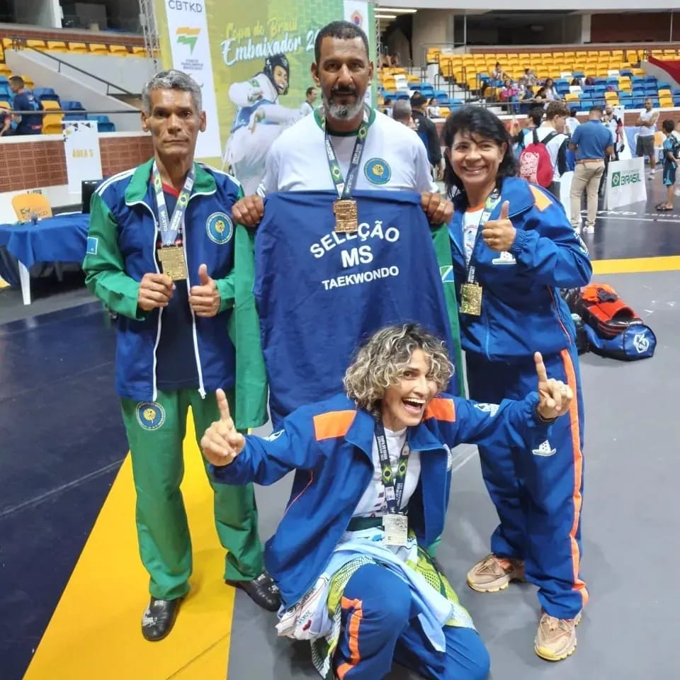 Equipe de MS retorna da Copa do Brasil de Taekwondo com 15 medalhas