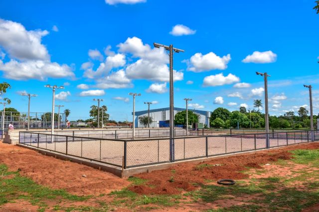 Aquidauana terá duas novas modernas quadras de areia neste ano