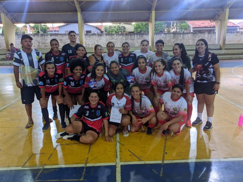Paranaíba realizou Torneio de Futsal Feminino no final de semana