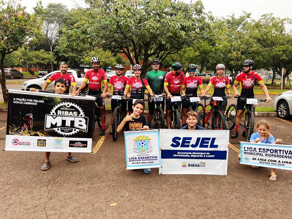 Equipe de Ribas do Rio Pardo participam Copa de Mountain Bike