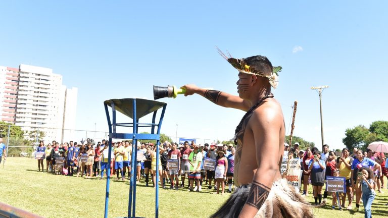 Jogos Indígenas reúnem mais de 2 mil pessoas no Parque do Sóter