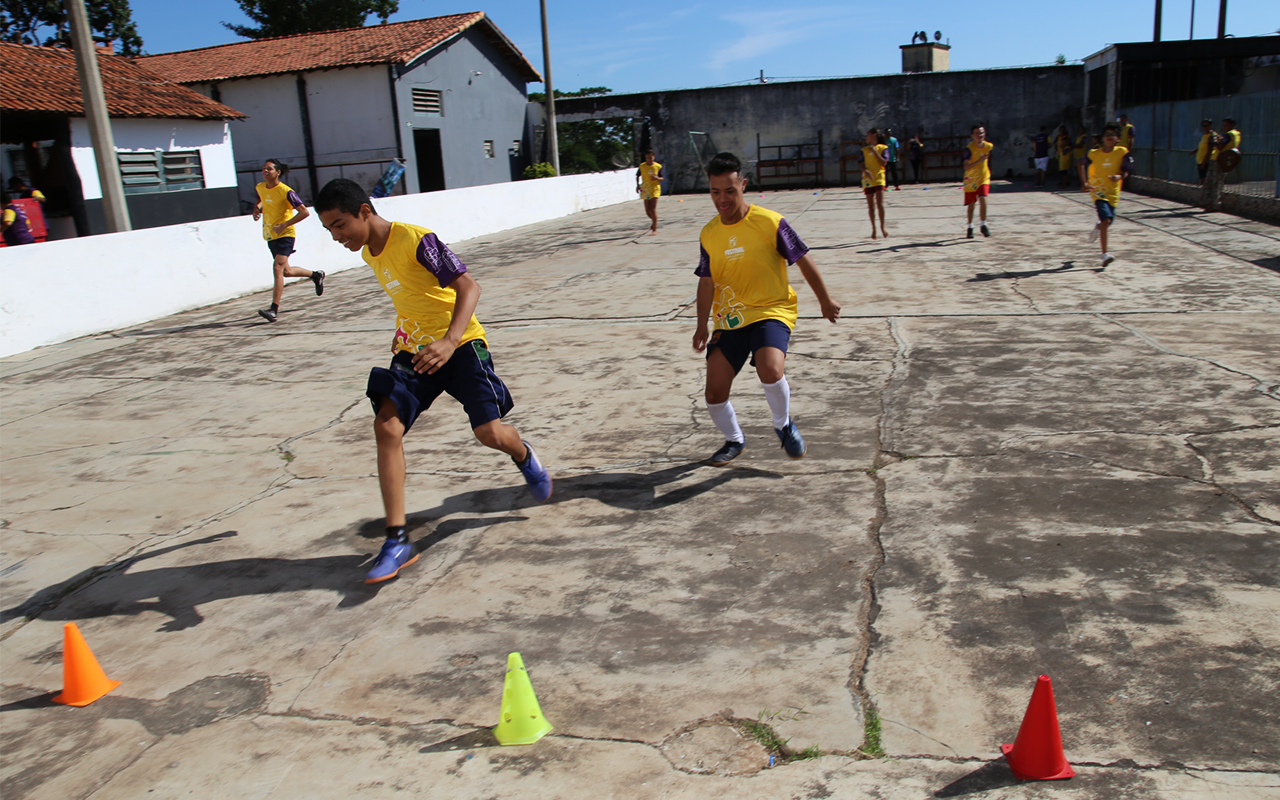 Festival Paralímpico Loterias Caixa reúne 175 crianças em Corumbá