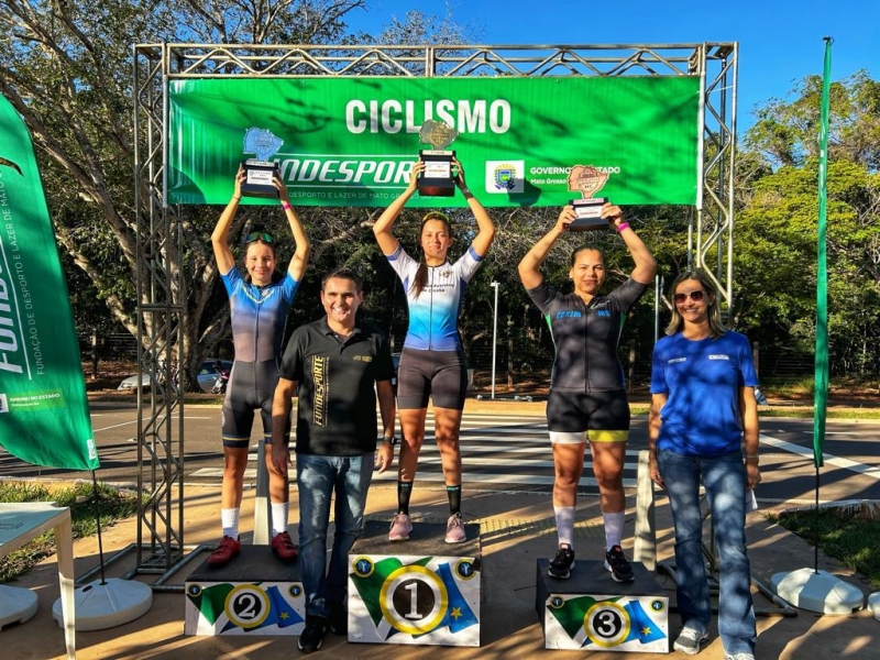 Estudante-atleta de Costa Rica é campeã no ciclismo dos JOJUMS 2023
