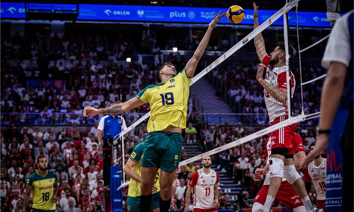 Vôlei: Brasil cai para Polônia nas quartas e dá adeus à Liga
