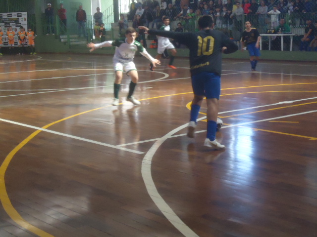 Neste sábado acontece a 1° rodada da Copa Pelezinho de Futsal