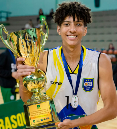 Nova-andradinense é convocado para Seleção MS de Basquetebol