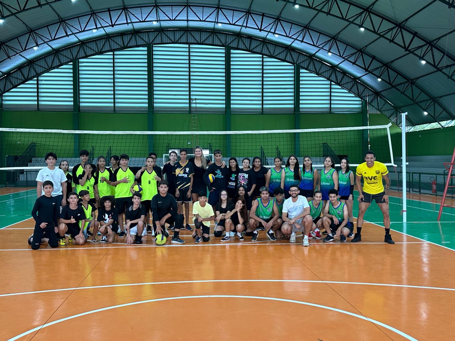 Prefeitura de Bataguassu realizou Torneio de Voleibol misto