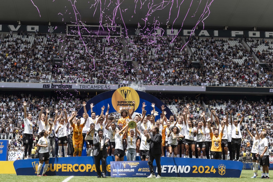 Corinthians é tricampeão da Supercopa Feminina