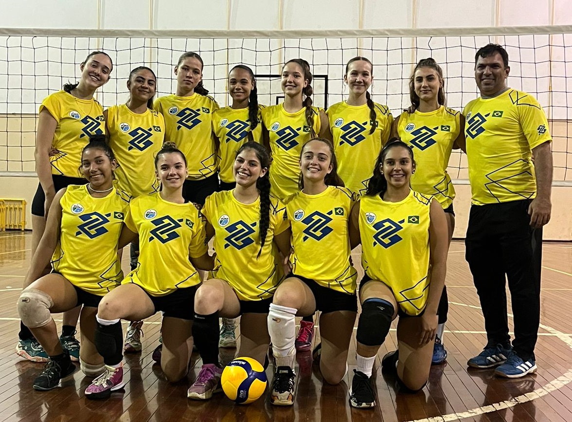 Seleção Feminina MS de Voleibol disputa Brasileiro em Maringá