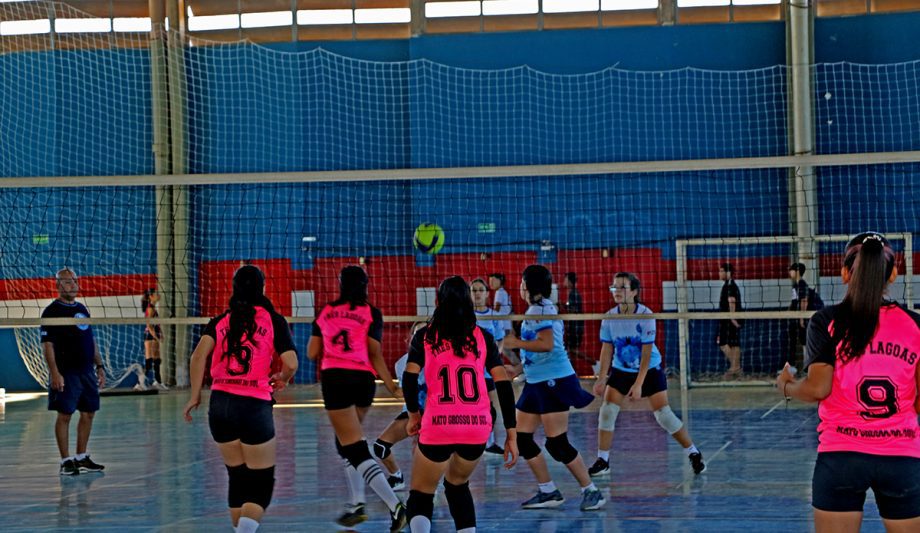 JETs sub-14 começou nesta terça-feira no Ginásio “Cacilda Acre Rocha”