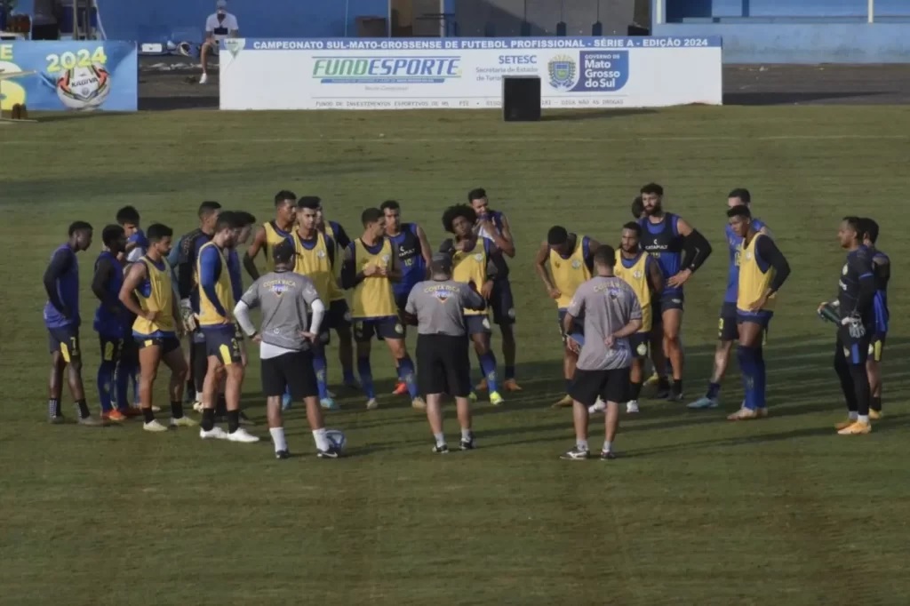 Costa Rica quer acertar pontaria para sair da lanterna na Série D