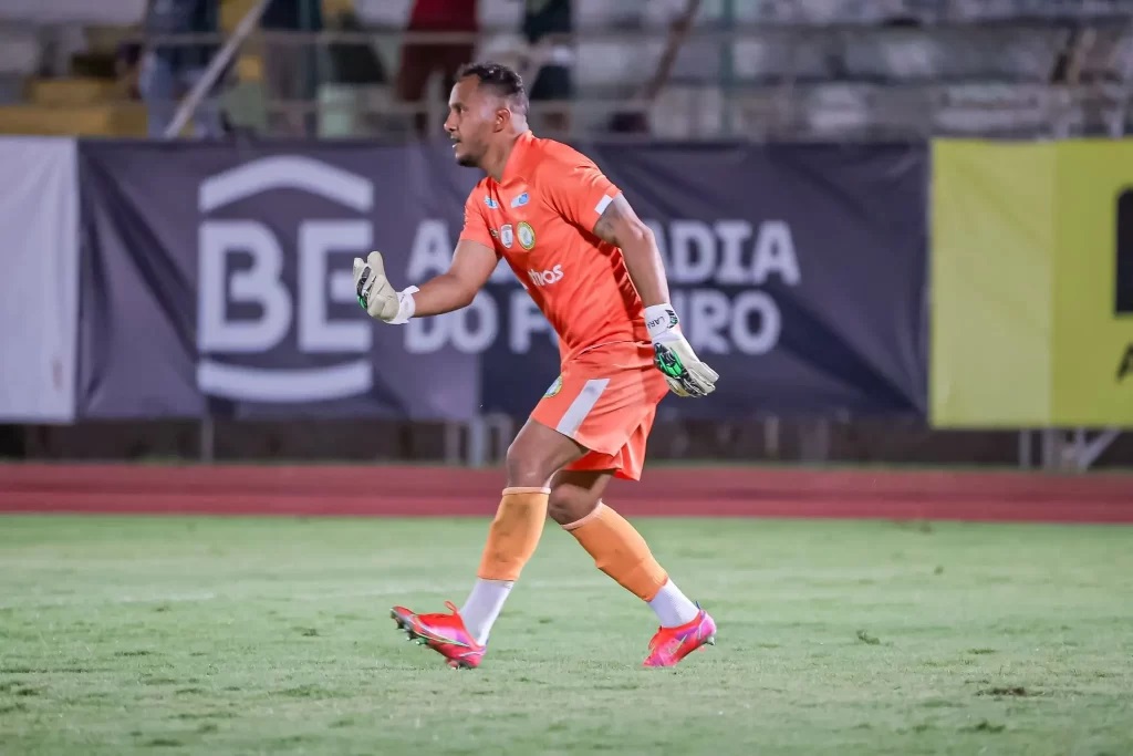 Com semana cheia, Costa Rica se prepara em busca de lugar no G4