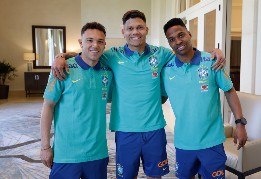 Jogadores da Seleção Brasileira se apresentam nos Estados Unidos