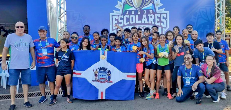 Equipe feminina de Atletismo de TL é vice-campeã nos Jogos Escolares