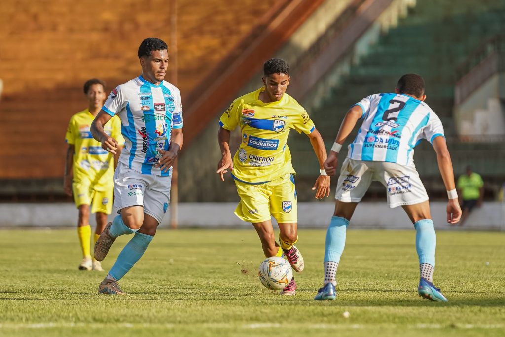 DAC vira sobre o Ivinhema no Campeonato Estadual Sub-20