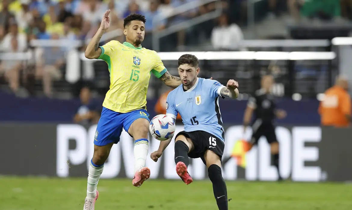 Brasil é superado nos pênaltis pelo Uruguai e deixa Copa América