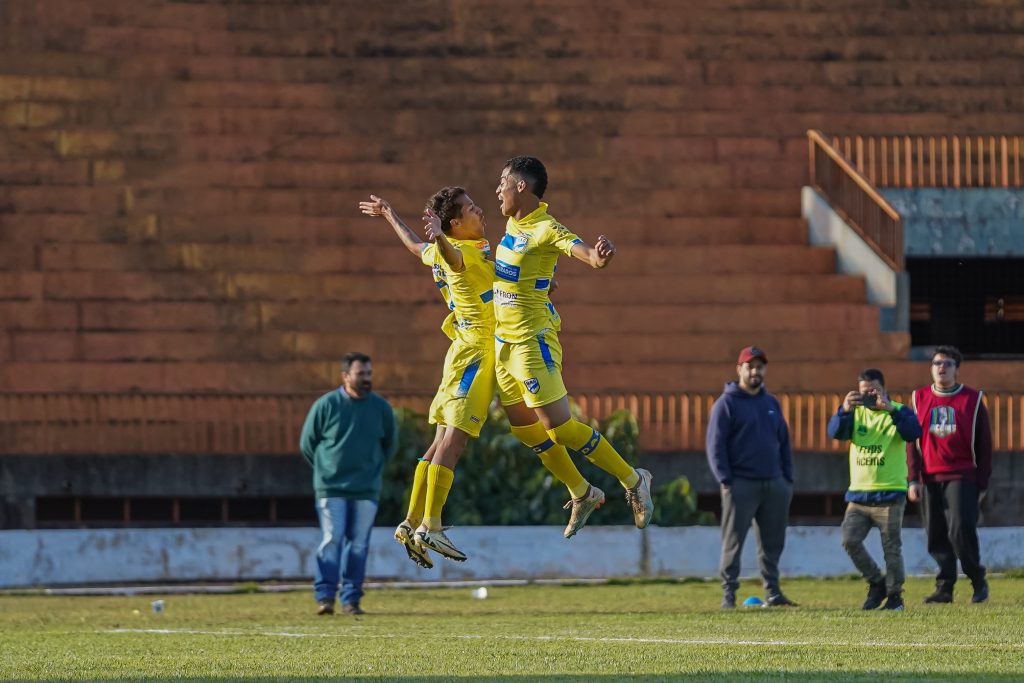 Dourados AC vence Sete de Setembro e termina fase na liderança