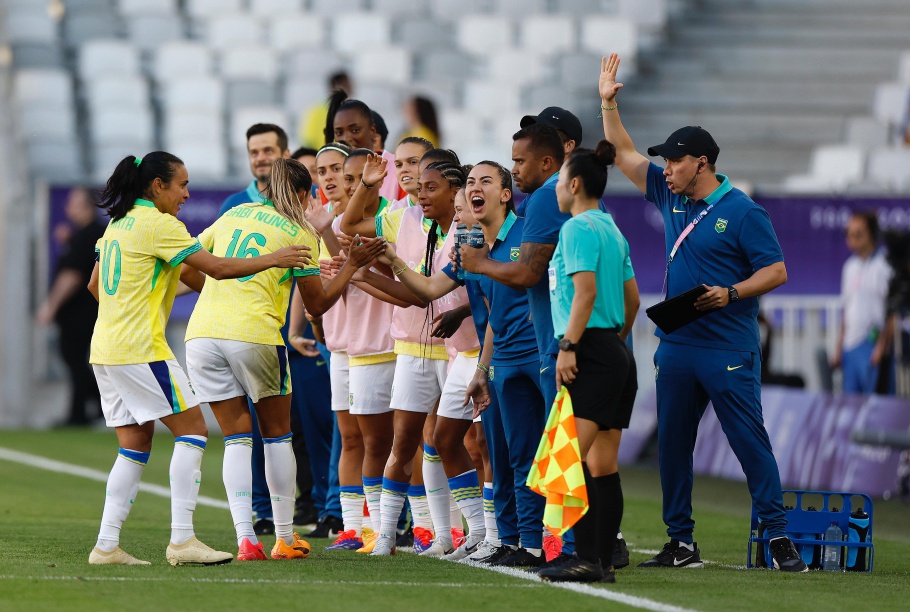 Seleção Feminina bate 75% de aproveitamento em estreias nos Jogos Olímpicos