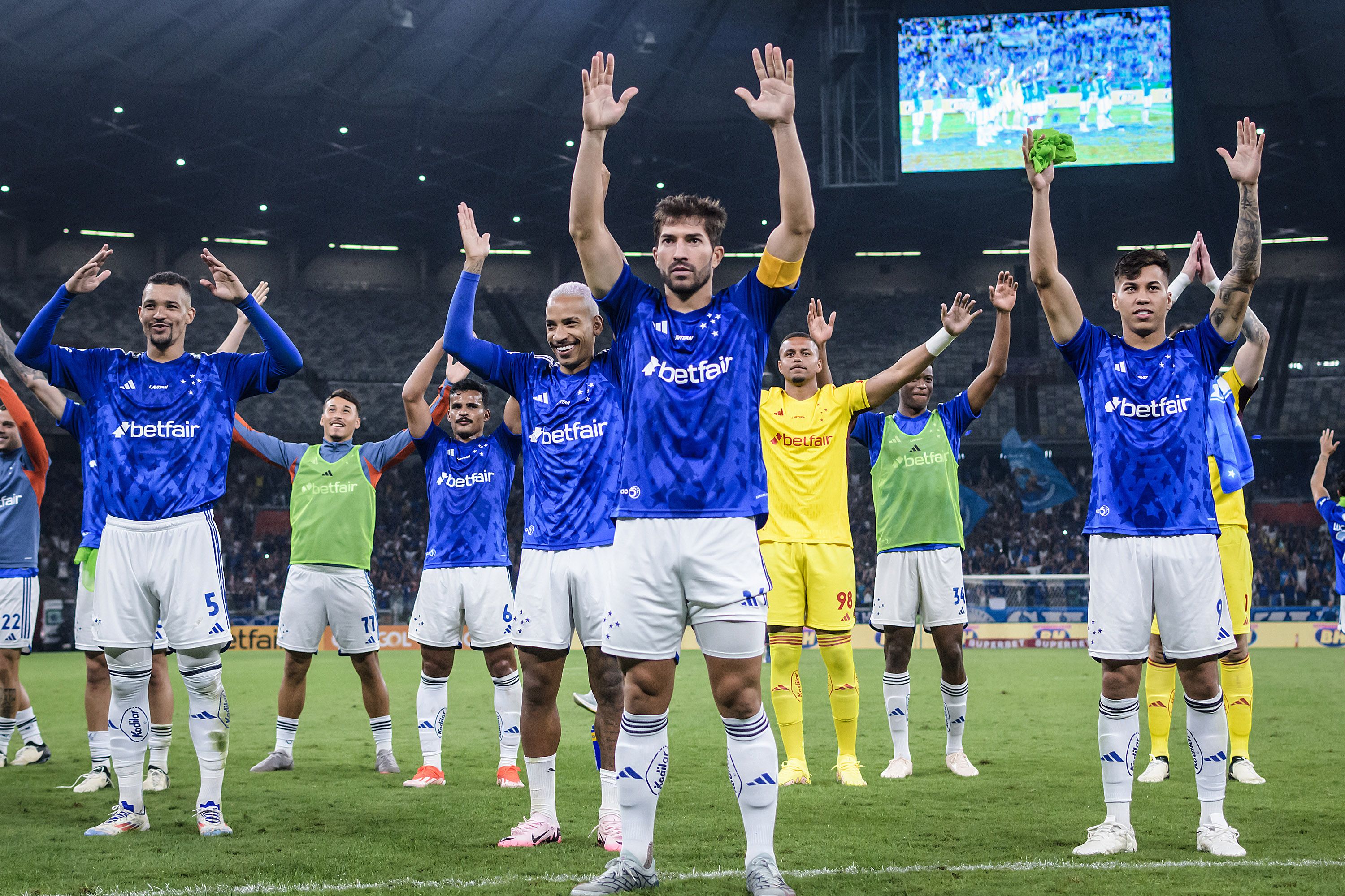Cruzeiro comemora 104 anos de história