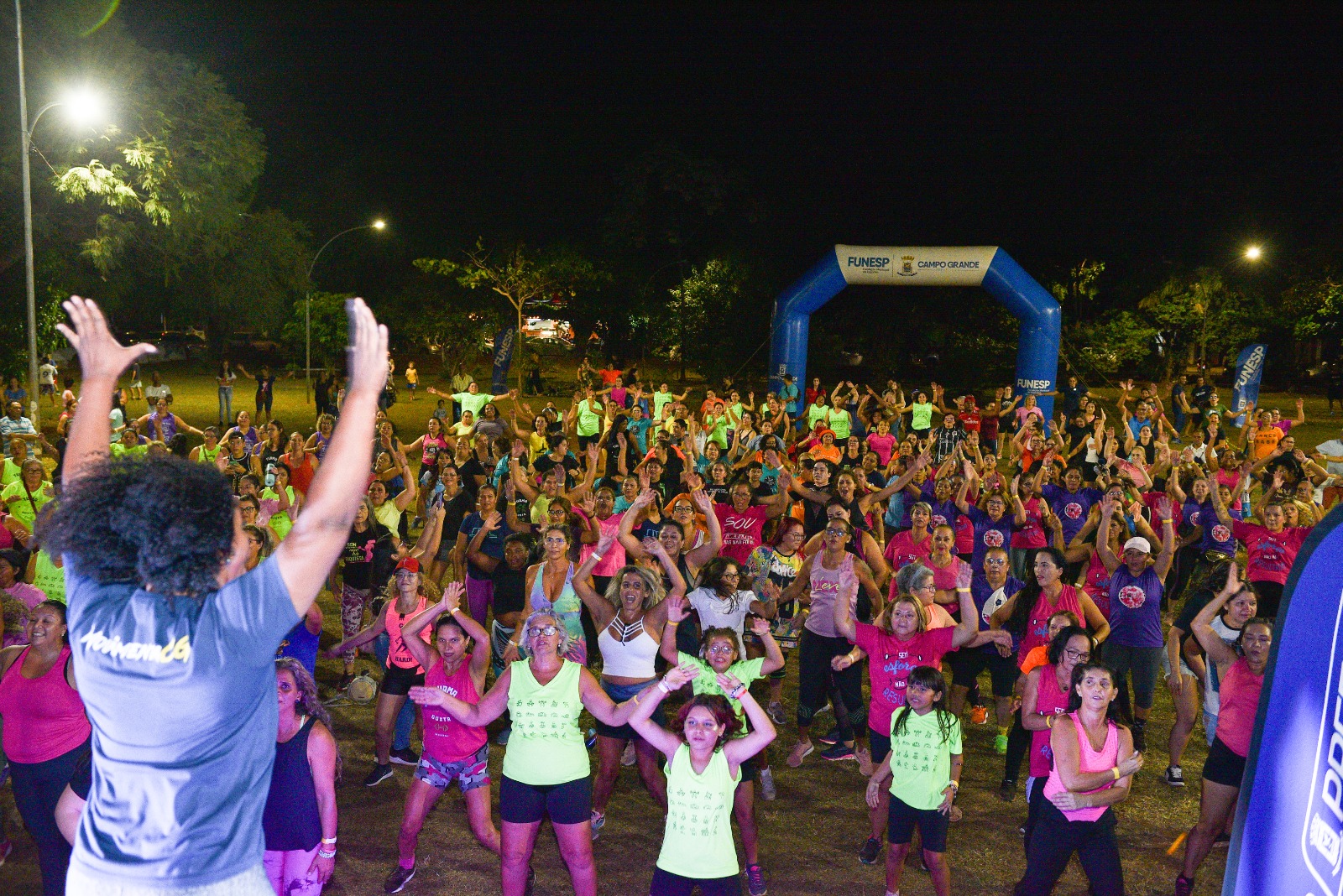 Circuito Movimenta CG leva festa neon e muita energia ao Jardim Noroeste