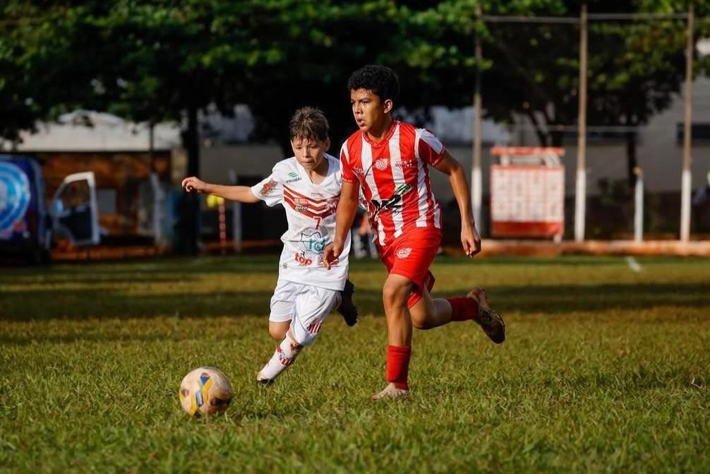 Comercial vence Seduc e abre vantagem no Campeonato Estadual Sub-13