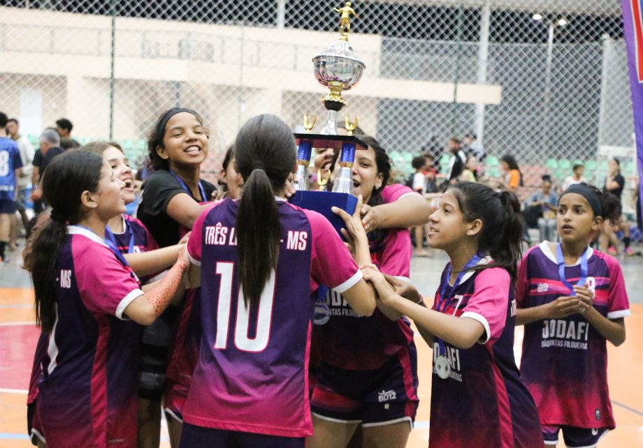LULOCA e Anglo vencem as finais do futsal Sub-14 dos Jogos Escolares