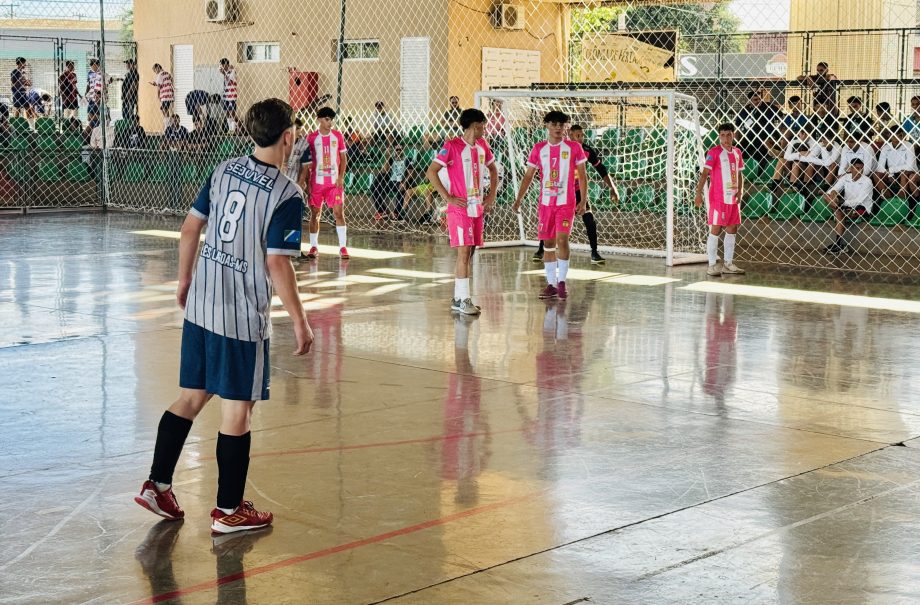 Começam as disputas do vôlei e futsal dos Jogos Escolares da Juventude