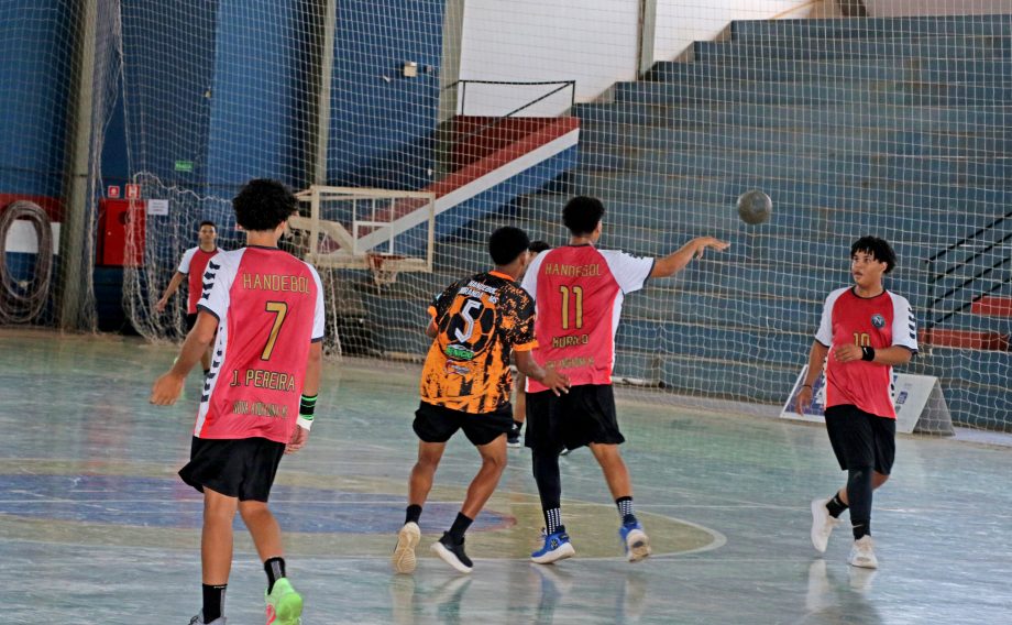 Três Lagoas estreou com vitórias no 1º dia do III Bloco dos Jogos Escolares
