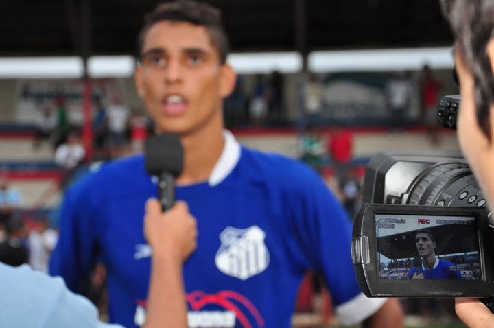 Sem clube, Daniel ex-Aquidauanense, diz que aceitaria proposta do Cene