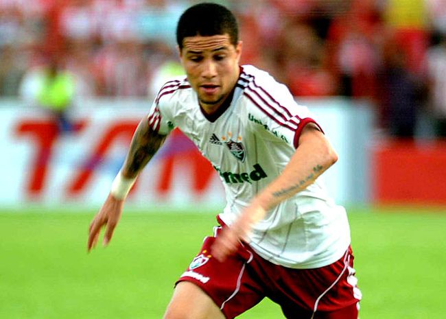 Campo-grandense Bruno Vieira é destaque no Fluminense