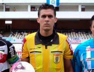 Paulistas comandam estreia de Itaporã e Anapolina