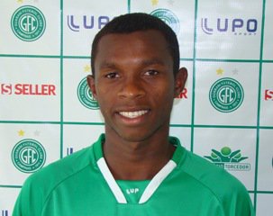 Sete acerta com ex-lateral do Goiás