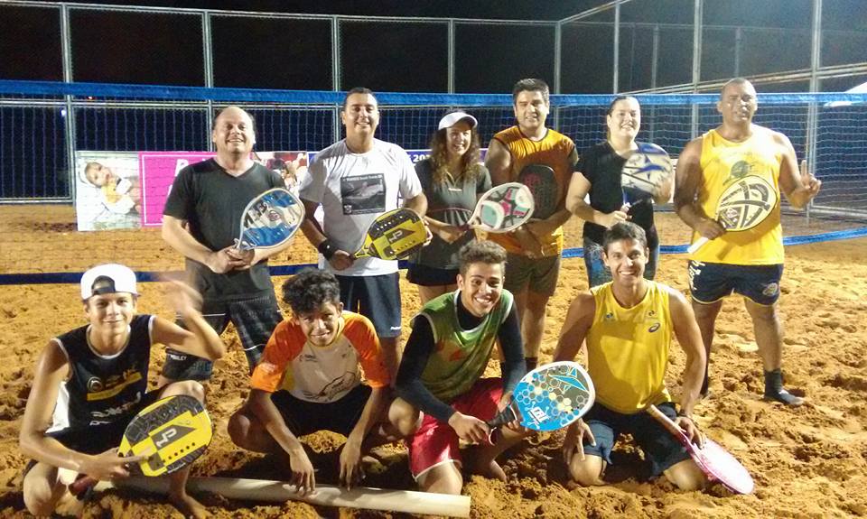 Campeão Pan-americano ministra clínica de beach tennis na Capital