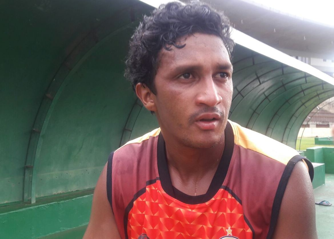 Meia da seleção de Guiné Equatorial vive a expectativa de estrear pelo Sete de Dourados