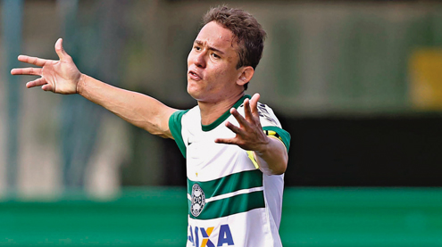 Desempregado, douradense Keirrison pode reforçar o Londrina