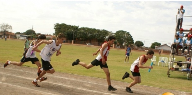 Geração de Campeões atende jovens nos parques da Capital
