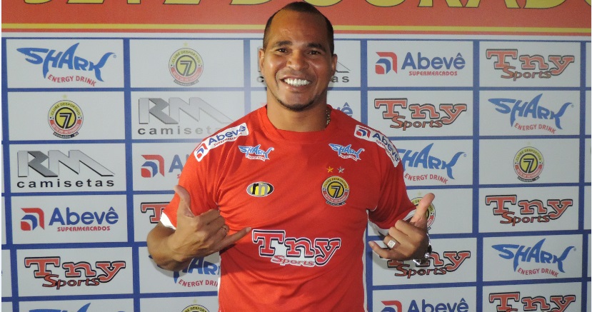 Aloísio Chulapa é apresentado no Sete de Dourados