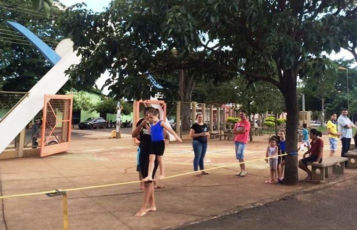 Funesp realiza manhã de esporte e lazer na Praça Elias