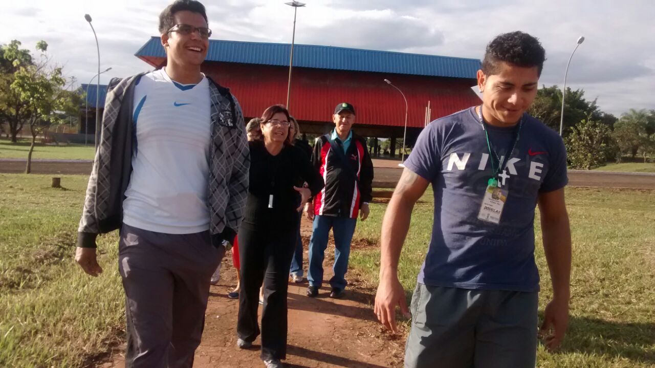 Participantes do programa Esporte e Lazer na Cidade visitam Parque Ayrton Senna