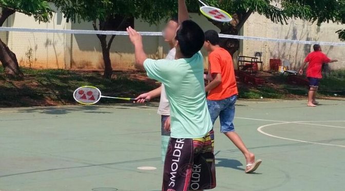 Badminton é inserido na rotina dos jovens da Unei Dom Bosco