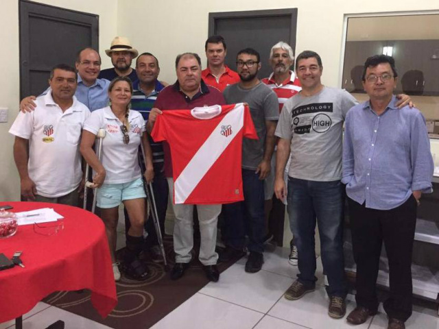 Empresário assume como novo presidente do Comercial