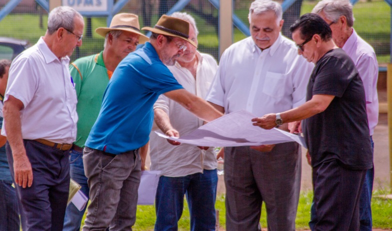 Assinado Acordo de Cooperação para revitalização do Morenão