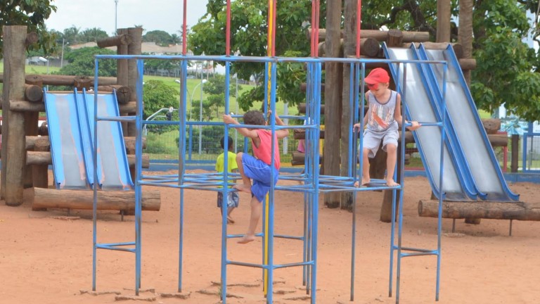 Praças e parques da Capital são opções de lazer e interação