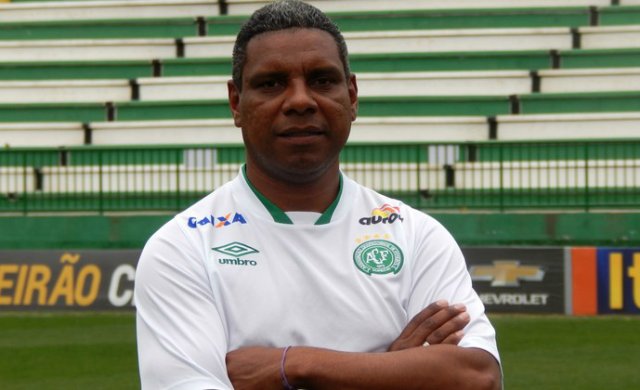 Operário confirma técnico ex-Chapecoense