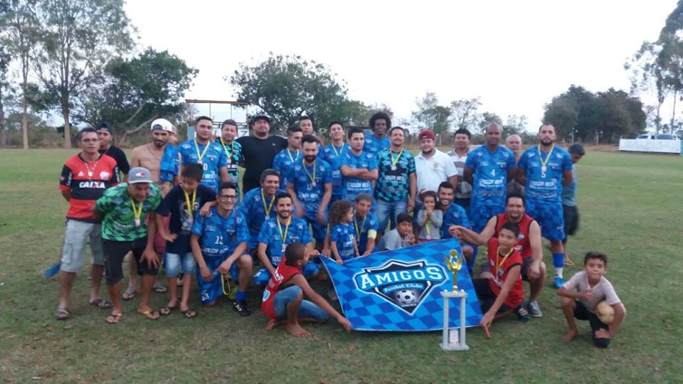 Amigos goleia e conquista Copa Excelência de Futebol Amador